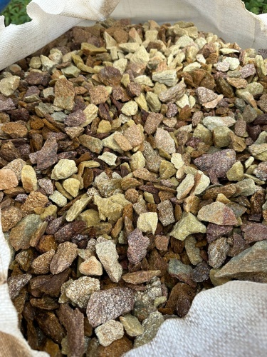 Златолит персиковый декоративная каменная крошка купить в Туапсе