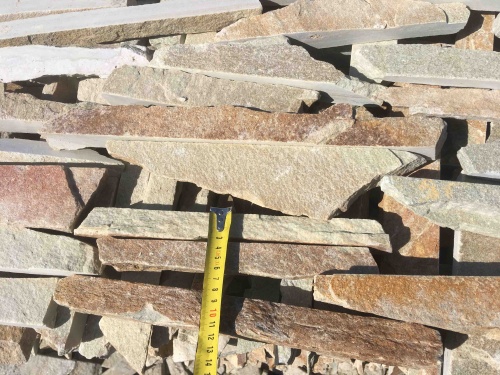 Горбушка златолит золотистый для облицовки купить в Туапсе