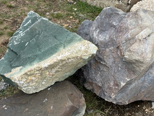 Камни для ландшафтного дизайна зелёные 10-60 килограмм купить в Туапсе