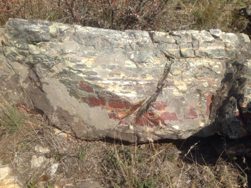 Гигантские зелёные валуны для ландшафтного дизайна весом более 5 тонн купить в Туапсе