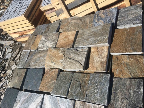 Плитка пилёная златолит Уральский для фасада купить в Туапсе