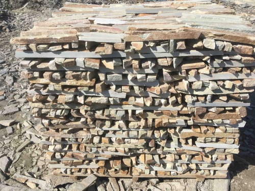 Горбушка златолит золотистый для облицовки купить в Туапсе