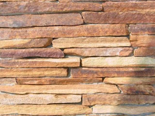 Горбушка златолит золотистый для облицовки купить в Туапсе