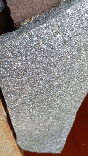 Плитняк златолит серебристый для цоколя, отмостки купить в Туапсе