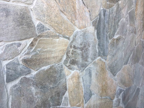 Плитняк златолит Уральский  для фасада купить в Туапсе