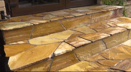 Плитняк златолит жёлтый золотистый для отмостки купить в Туапсе