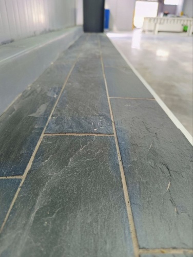 Плитка чёрная из натурального камня фасадная 30 см * 5 см, толщина 7 мм -30 мм купить в Туапсе